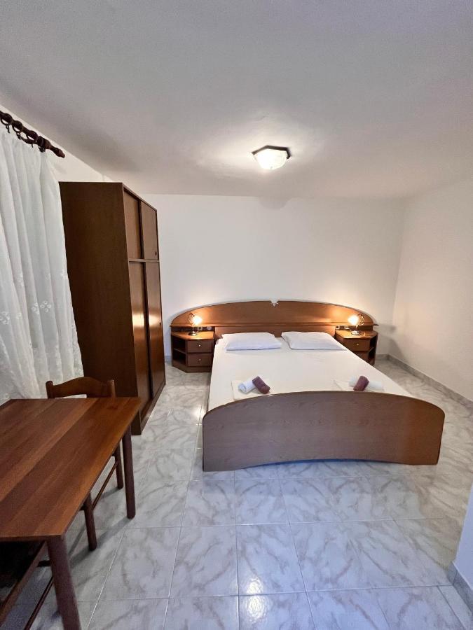 Studio Metajna 208B المظهر الخارجي الصورة